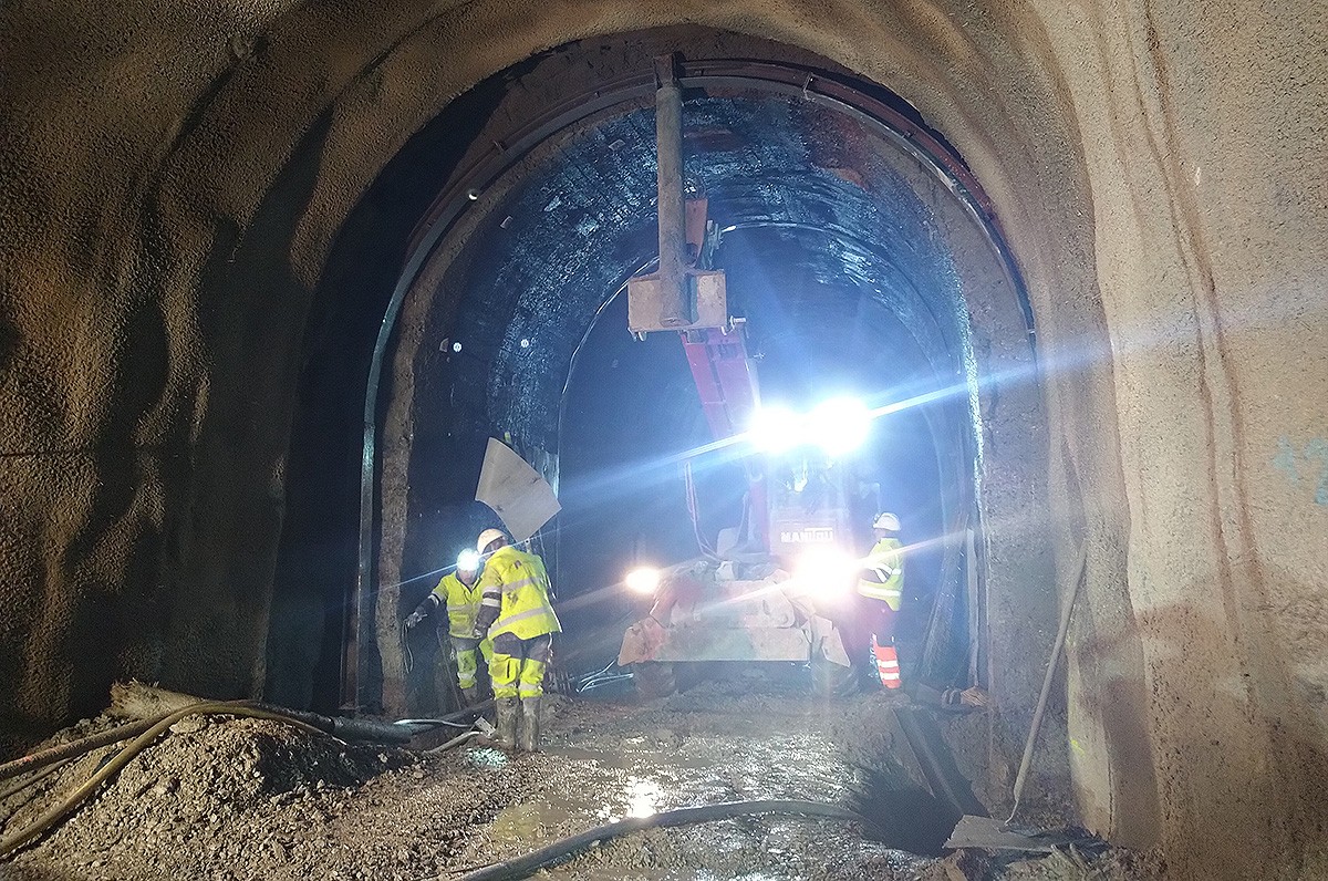 Imatge dels treballs de reparació del Túnel de Toses