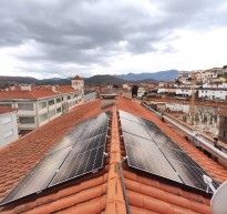 Vés a: Torres ha invertit 465.000 euros en fotovoltaica que no funciona a manca de permisos