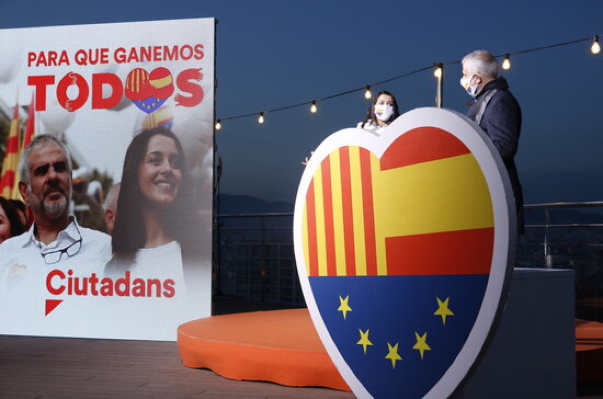 Inés Arrimadas i Carlos Carrizosa, en campanya.