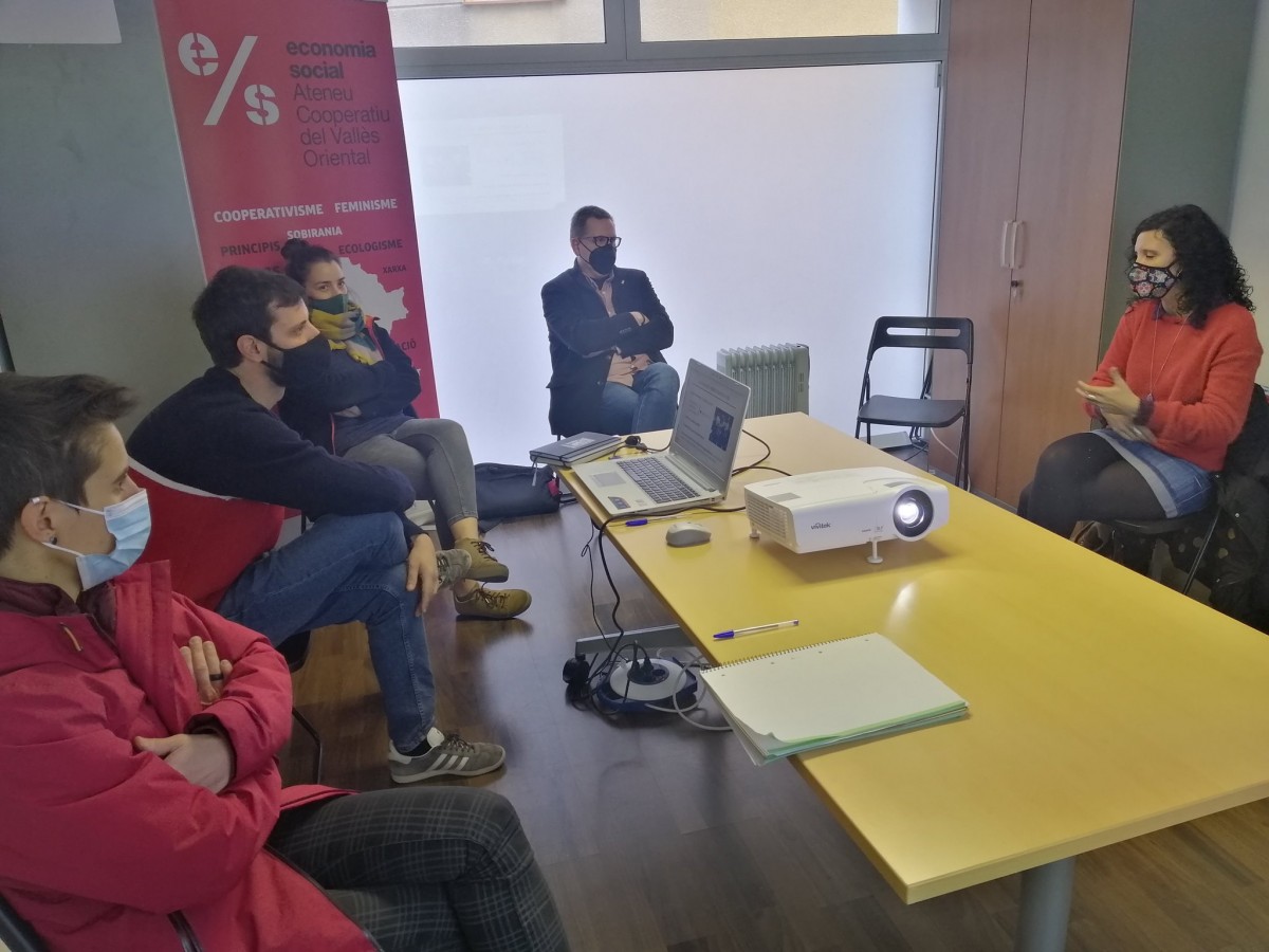 Josep Vidal visita diversos projectes socials del Baix Montseny i el Vallès Oriental