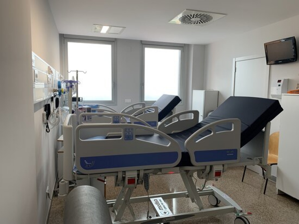 Una de les habitacions de la sisena planta sud de l'Hospital Universitari Arnau de Vilanova de Lleida