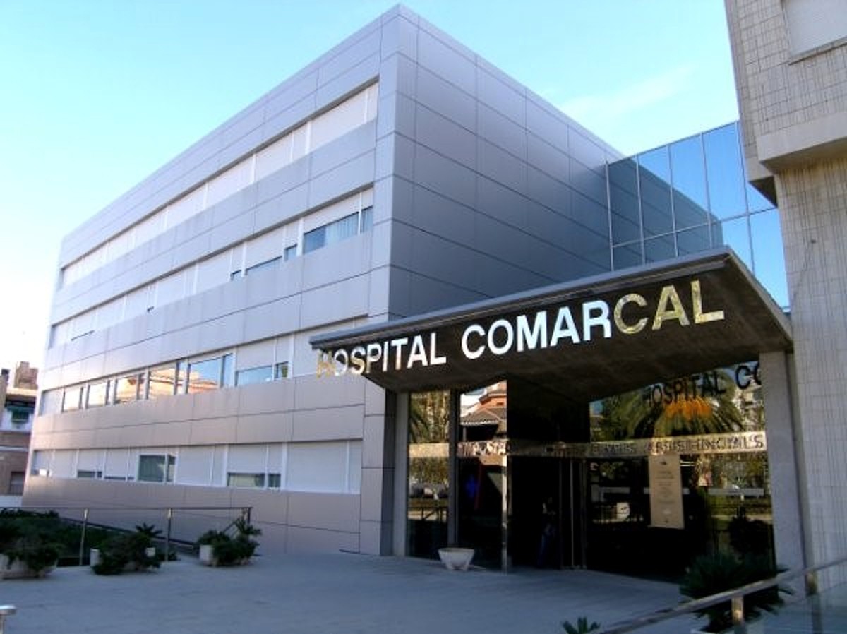 Façana de l'Hospital Comarcal d'Amposta.