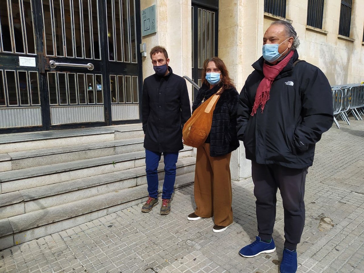 Mario Téllez, Yolanda López i Ángel Juárez, aquest dimarts als jutjats de Tarragona.