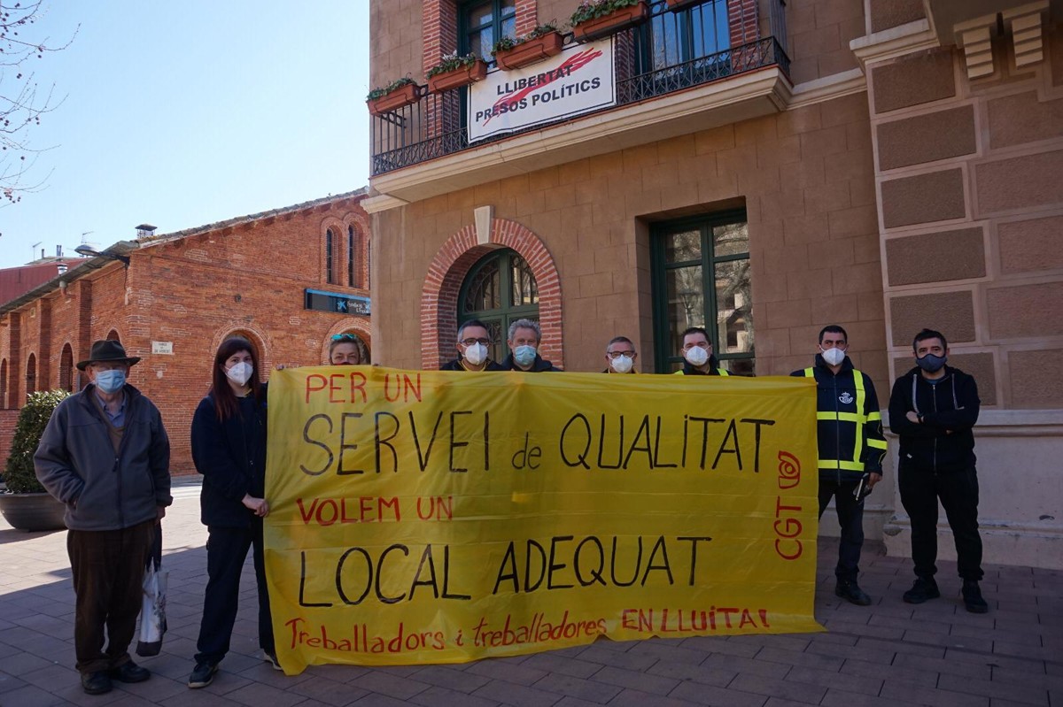 Treballadores i treballadors de Correus de Santa Maria de Palautordera expressen les seves reivindicacions