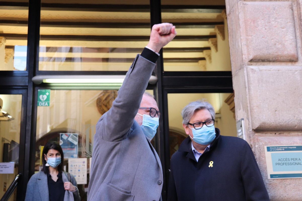 Paco Gas, alcalde de Roquetes a la seua entrada als Jutjats de Tortosa