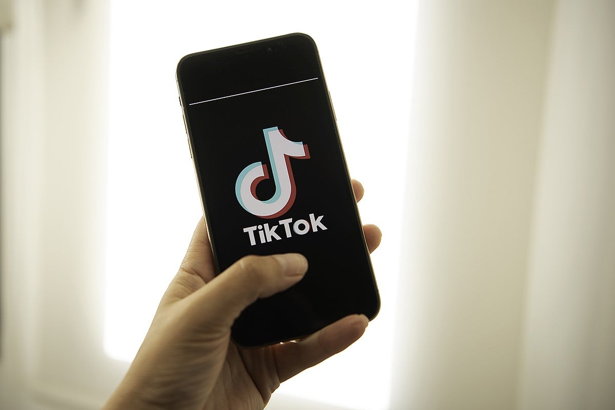 L'aplicació de mòbil TikTok és un fenòmen entre els més joves.