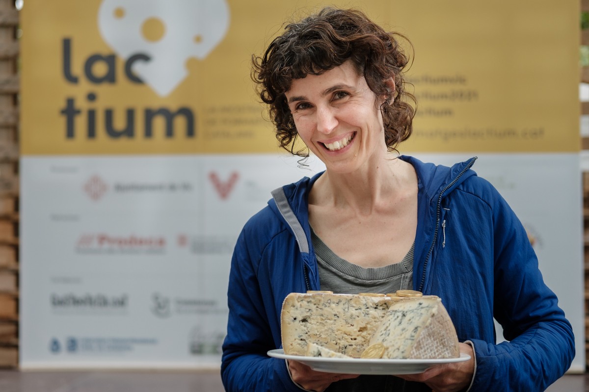 Paula Fonollà de la Formatgeria Xauxa, guanyadora del millor formatge de l'any.