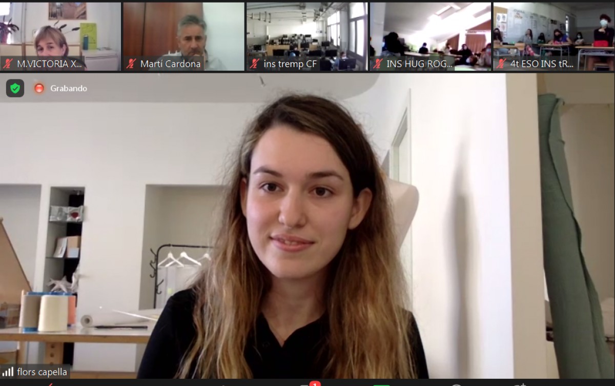 Moment de la intervenció de l’emprenedora de Tremp, Flors Capella