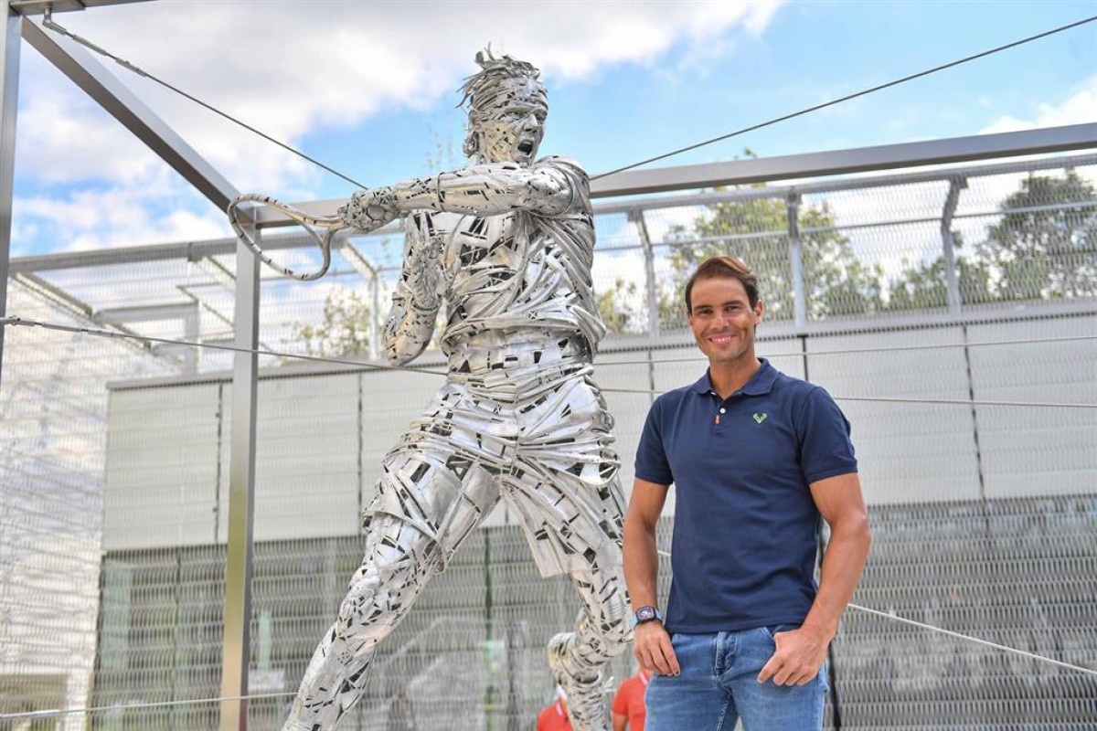 Rafa Nadal ja té estàtua a Roland Garros