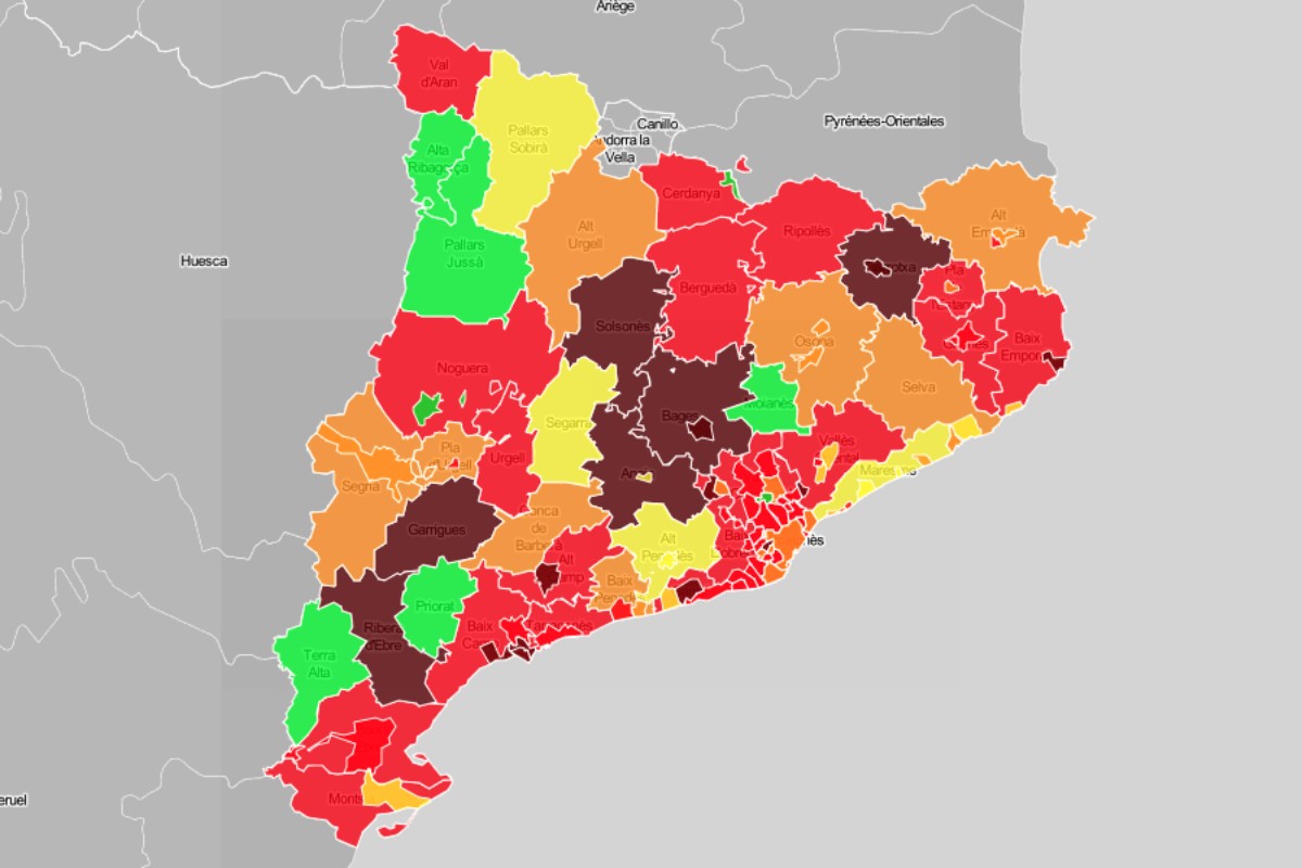 Mapa de municipis i comarques, en funció del risc de rebrot