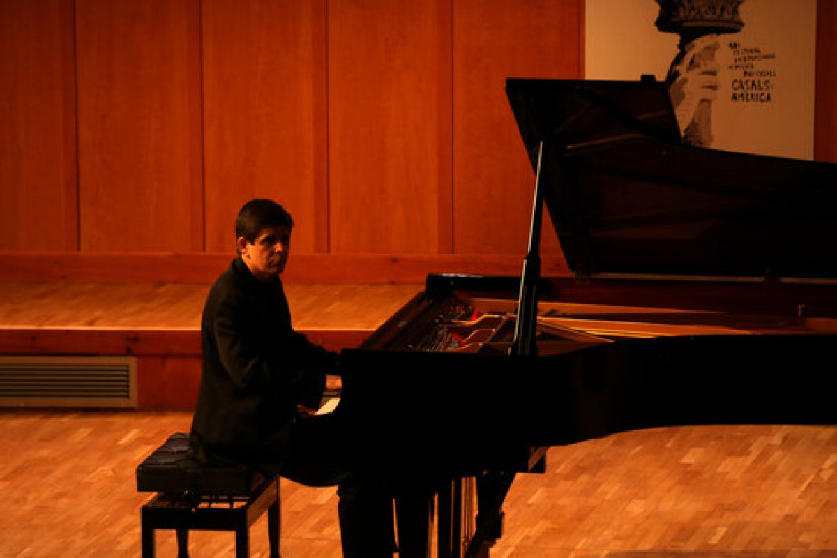 El pianista, Javier Perianes, durant la seva actuació al concert inaugural del 40a edició del Festival Internacional de Música Pau Casals