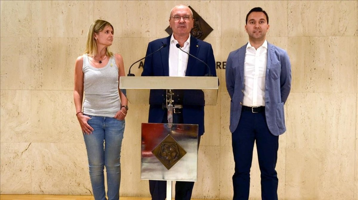 Una imatge dels tres socis al govern: Noemí Llauradó, Carles Pellicer i Daniel Rubio