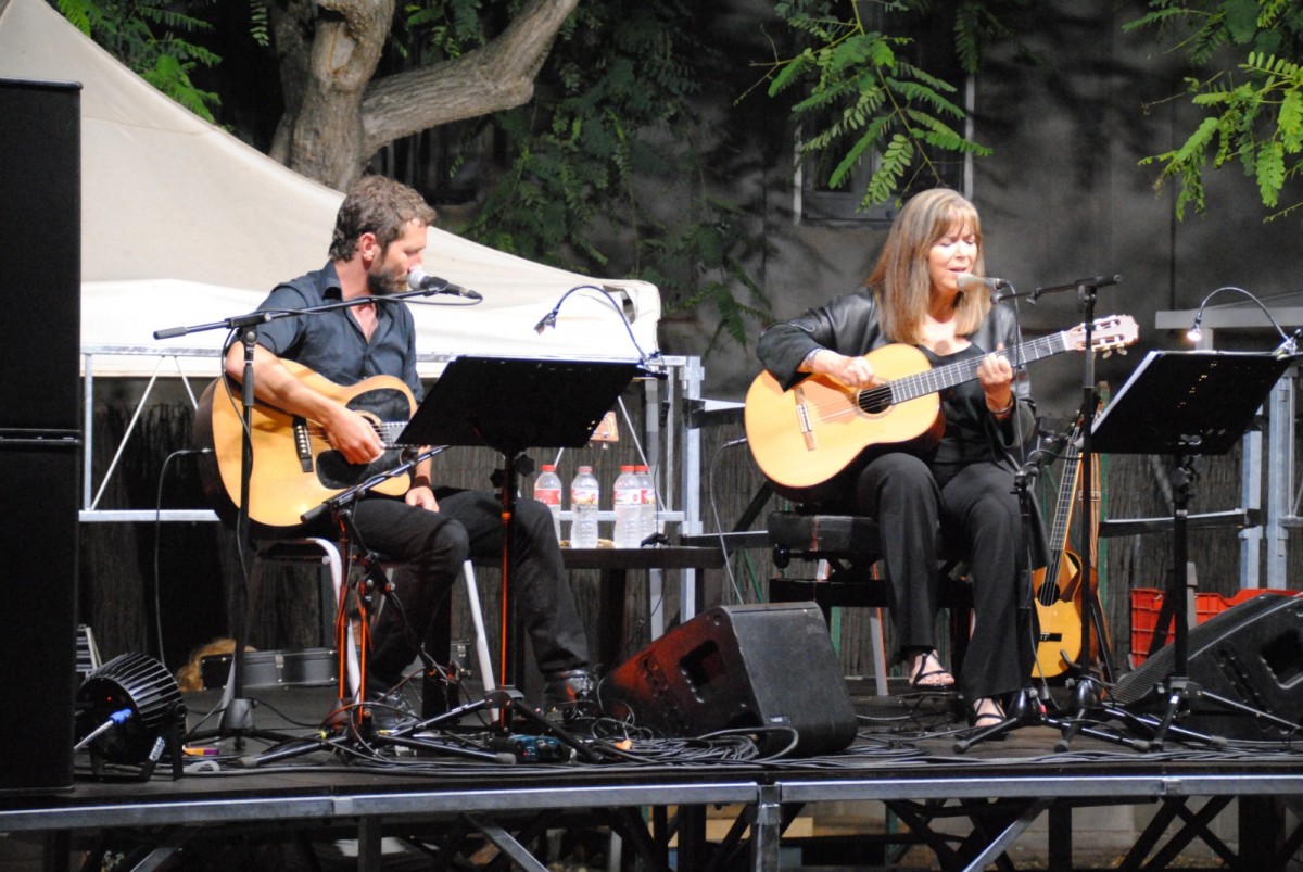 Maria del Mar Bonet i Borja Penalba al Castellvell MusicFest