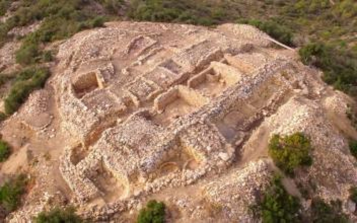 Pla general de la residència fortificada de Sant Jaume d'Alcanar  on treballen els arqueòlegs del GRAP