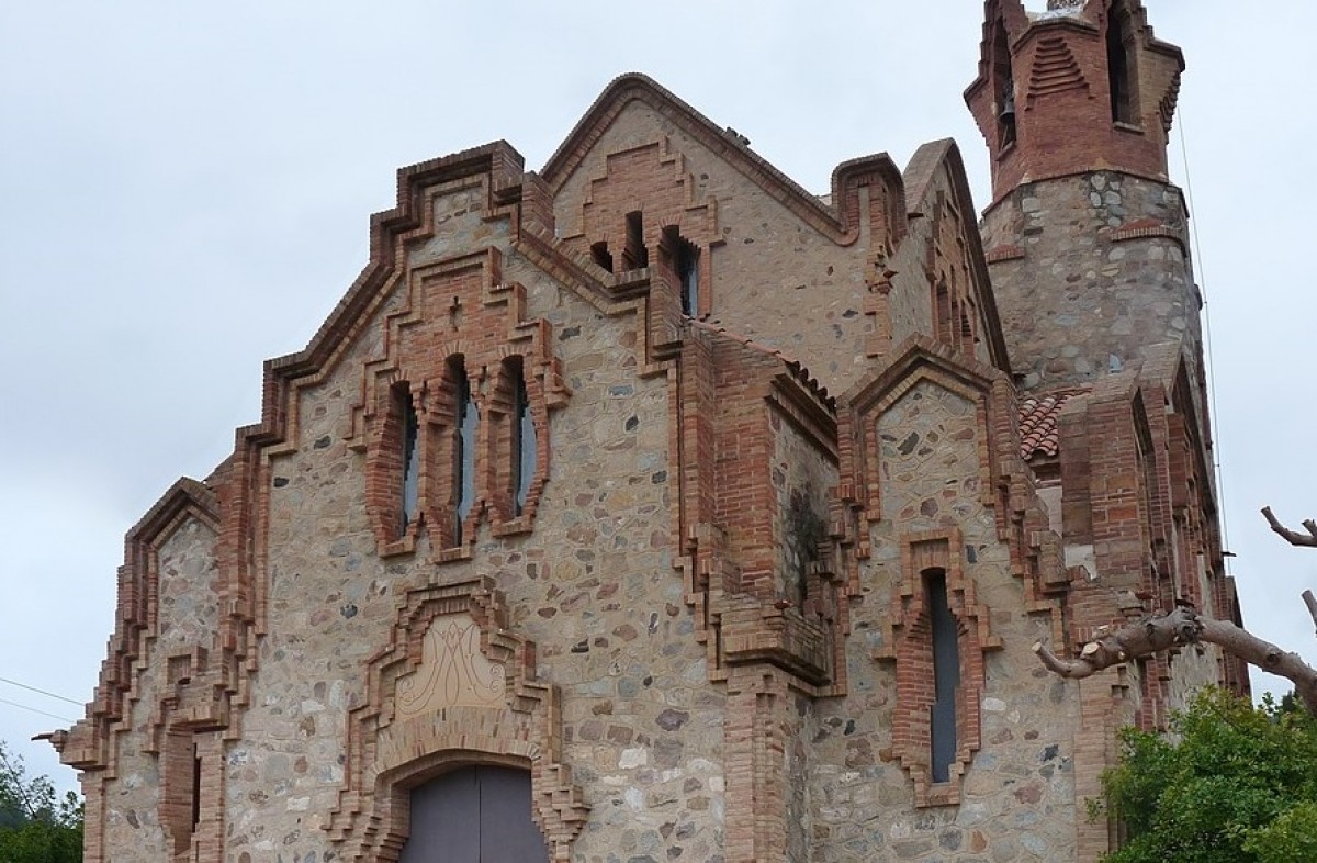 Detall de l'exterior de l'Ermita de la Mare de Déu de la Riera