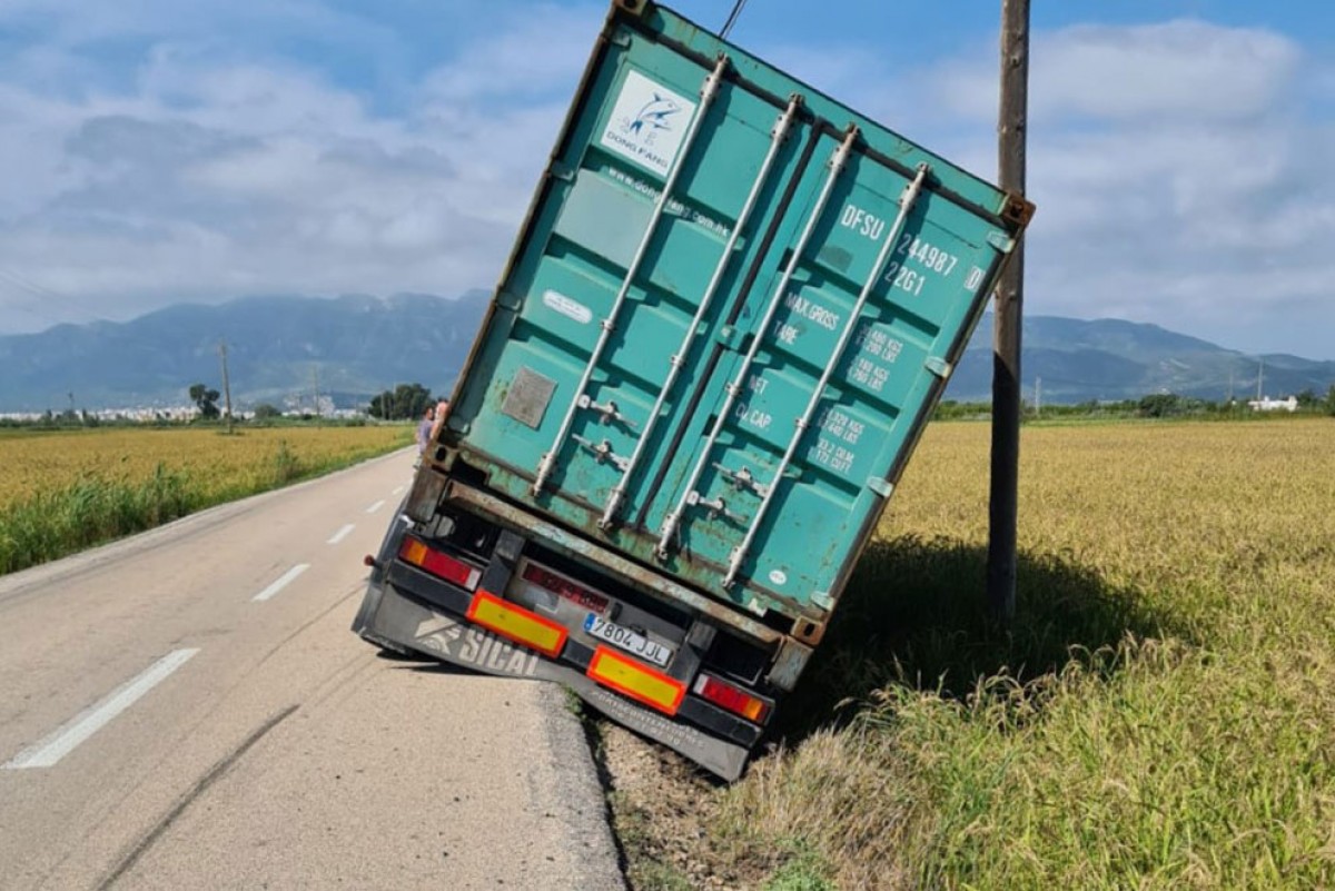 Un dels últims accidents produïts a la carretera entre la Ràpita i el Poble Nou, el setembre passat