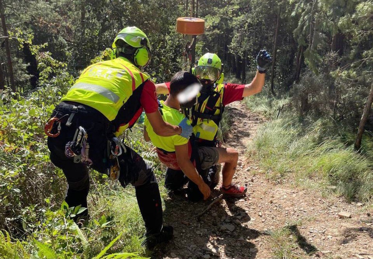 Evacuen amb helicòpter un excursionista lesionat a Vilada