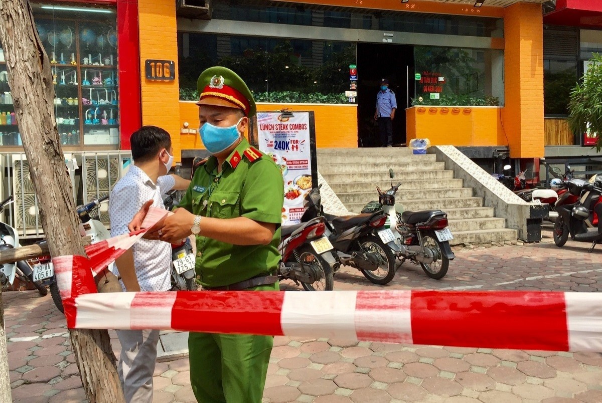 Un policia del Vietnam