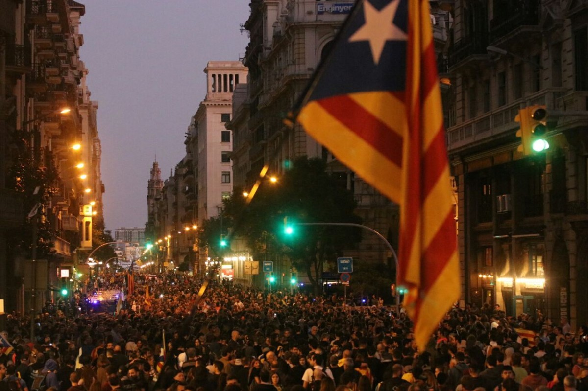 Manifestació independentista a Via Laietana de Barcelona