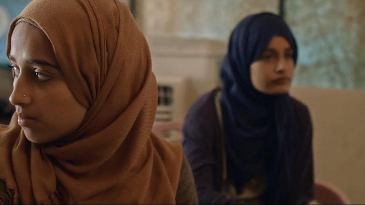 Fotograma del documental «El retorn, la vida després de l'Isis»
