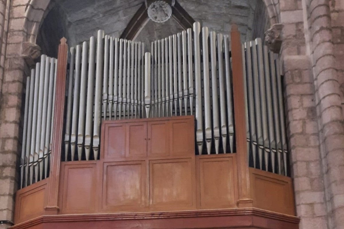 Cardona inaugura l'orgue restaurat