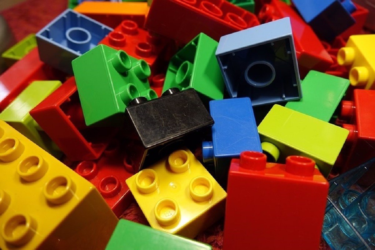Unes peces de Lego.