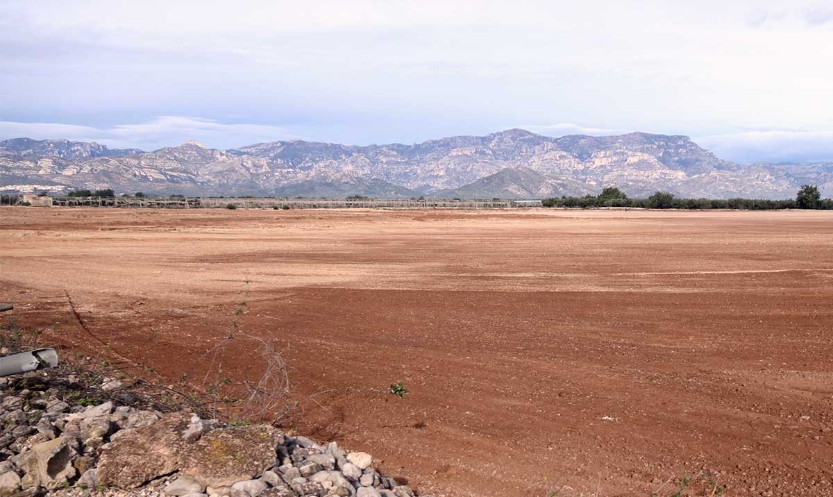 Imatge d'arxiu dels terrenys on es projecta la planta de compostatge a Santa Bàrbara.