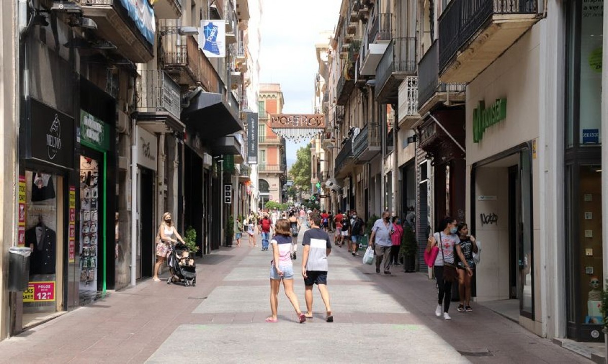 Una imatge del carrer de Monterols de Reus, aquest passat estiu