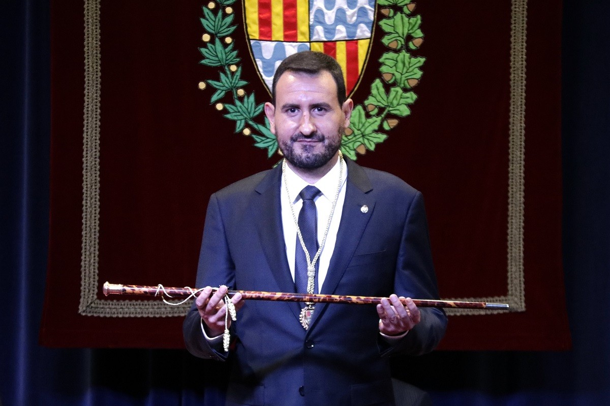 El nou alcalde de Badalona, el socialista Rubén Guijarro, aquest dilluns