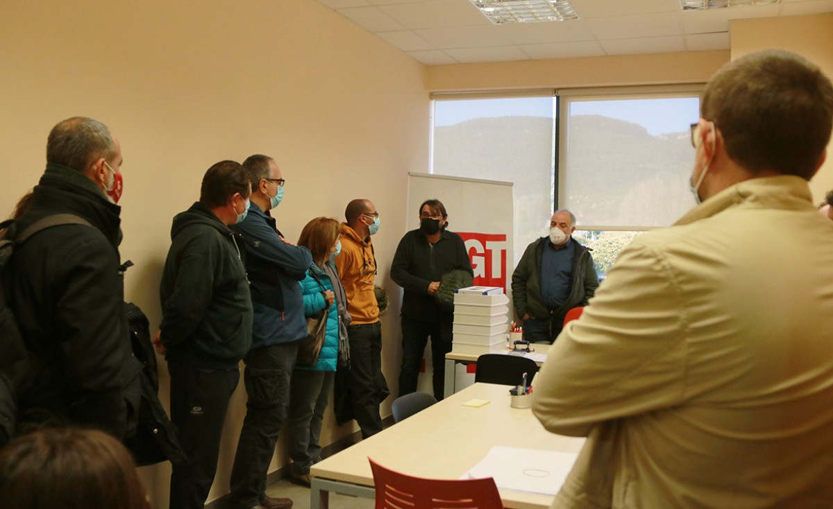 La visita al nou espai que el sindicat UGT estrena a l'edifici de Concactiva de Montblanc.