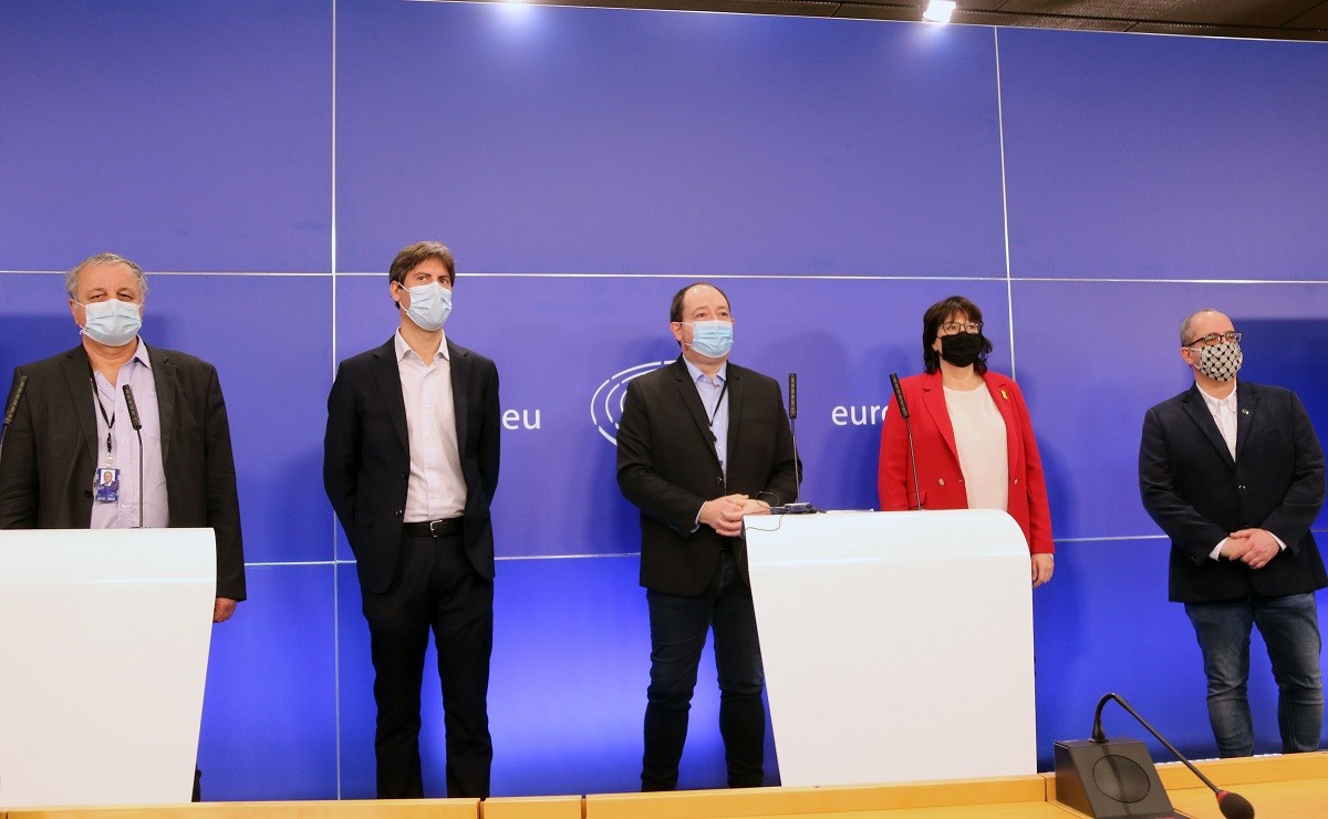Els eurodiputats François Alfonsi, Jordi Solé, Pernando Barrena, Diana Riba i Chris MacManus