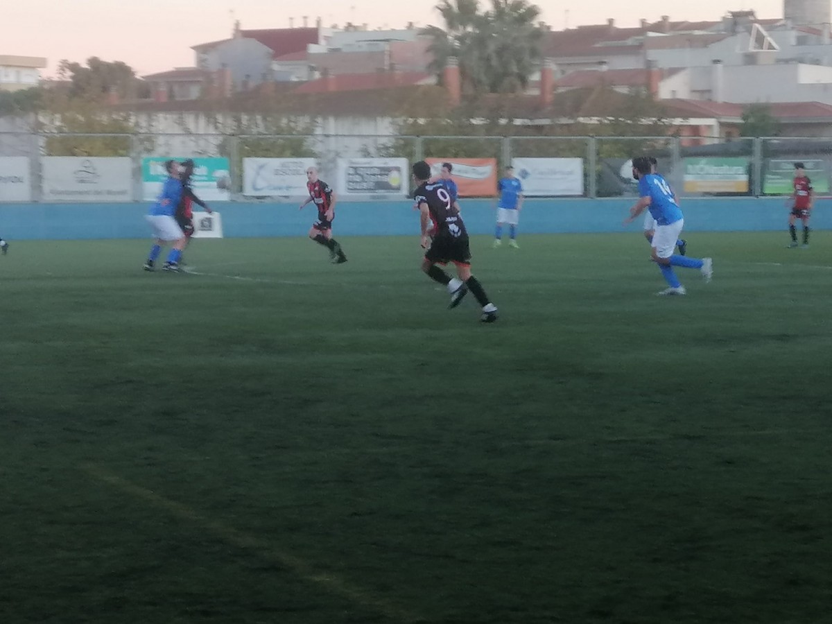 Imatge del partit jugat entre el Morell B i el CF Reus Roig-i-Negre