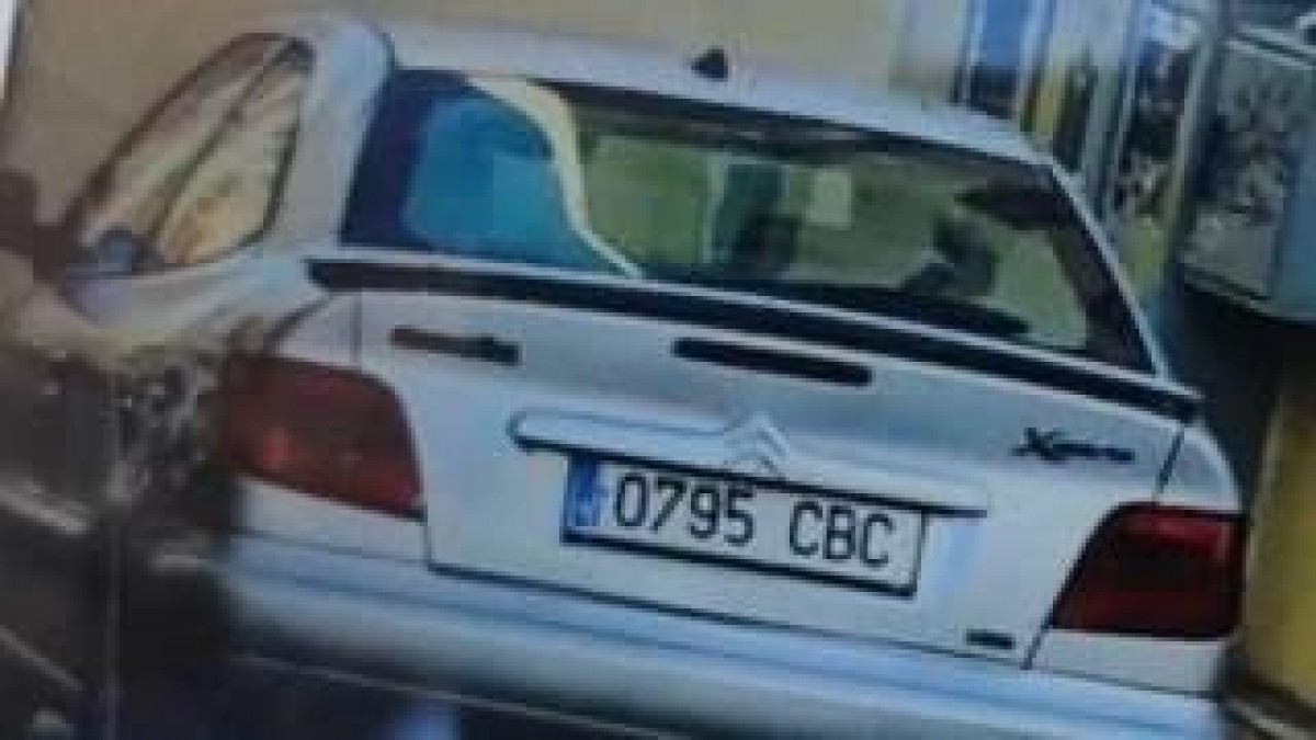 Imatge del cotxe de l'home que ha disparat contra tres persones a Tarragona i contra un mosso, a Reus