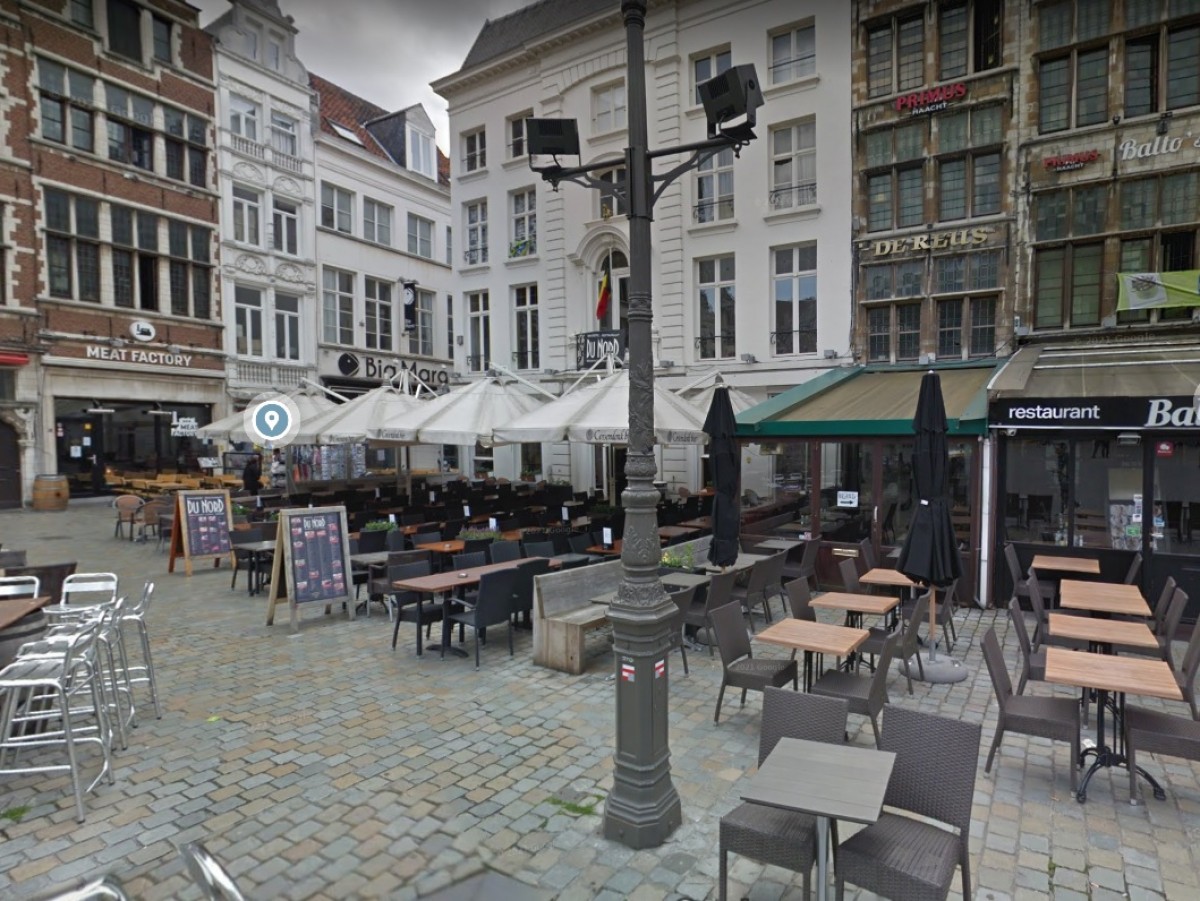 Una imatge de l'exterior del Cafe de Reus, a Anvers