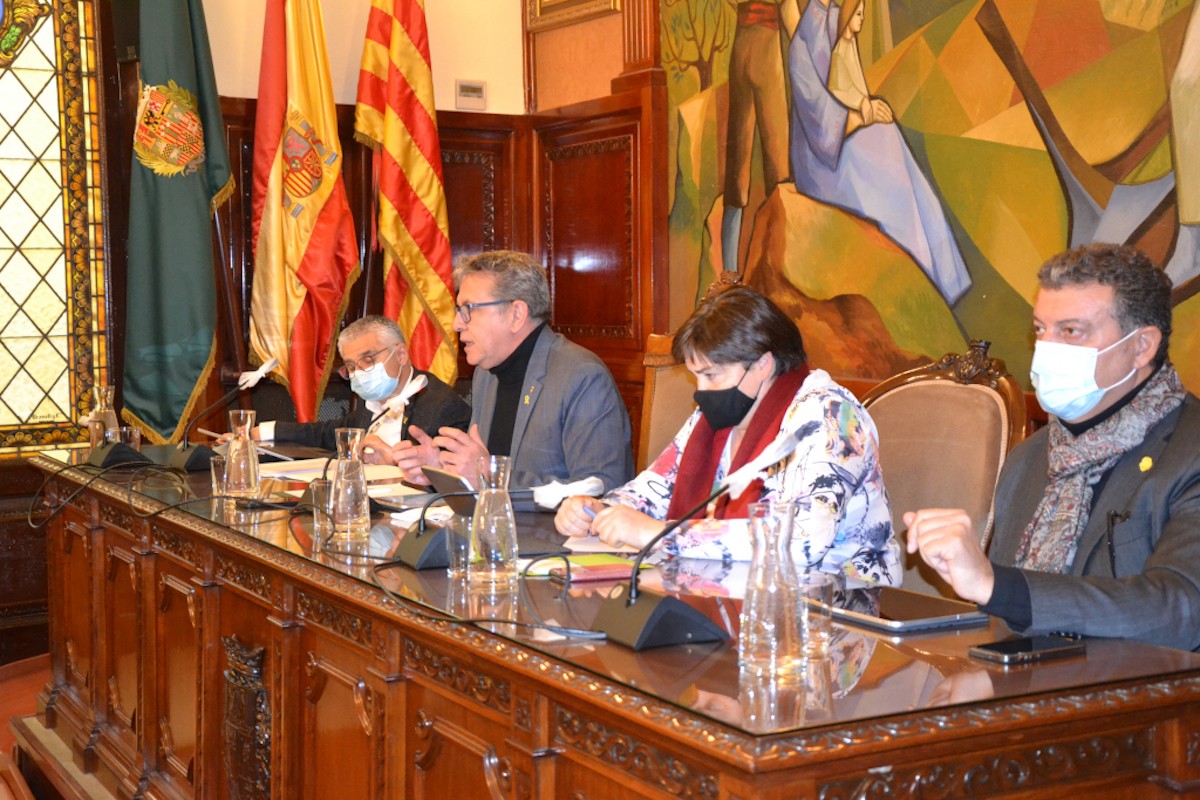 Joan Talarn durant el ple de la Diputació
