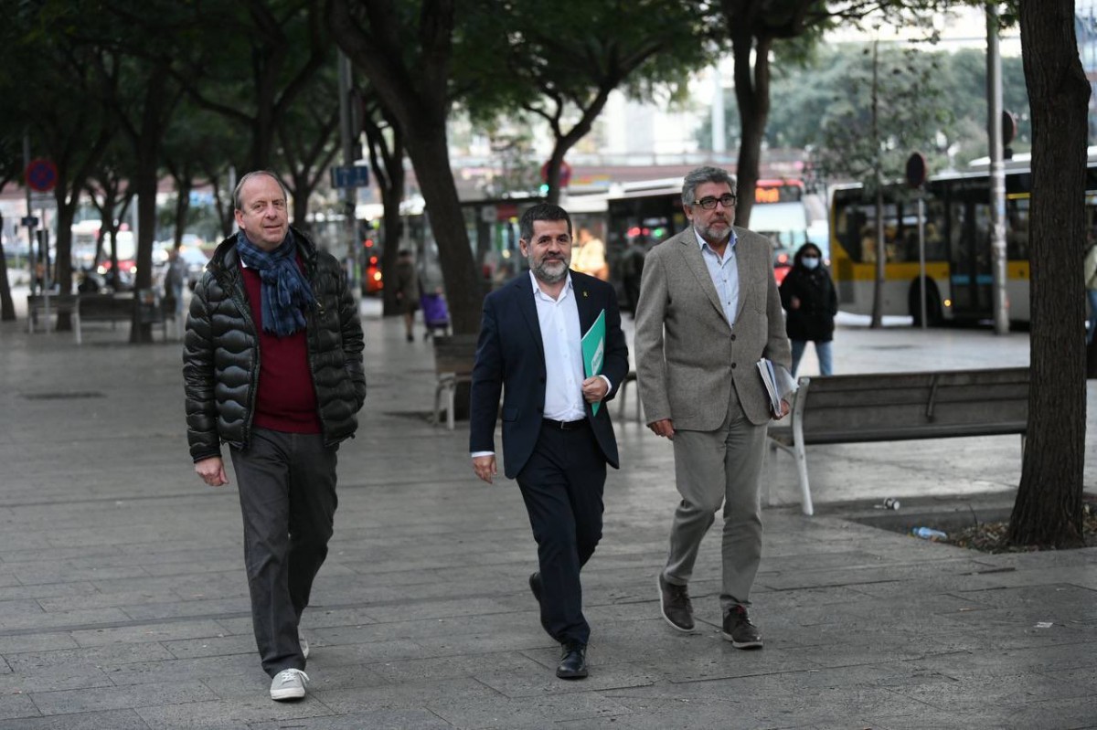 Jordi Sànchez, Quim Jubert i Jordi Pina, aquest dissabte a la Ciutat de la Justícia.