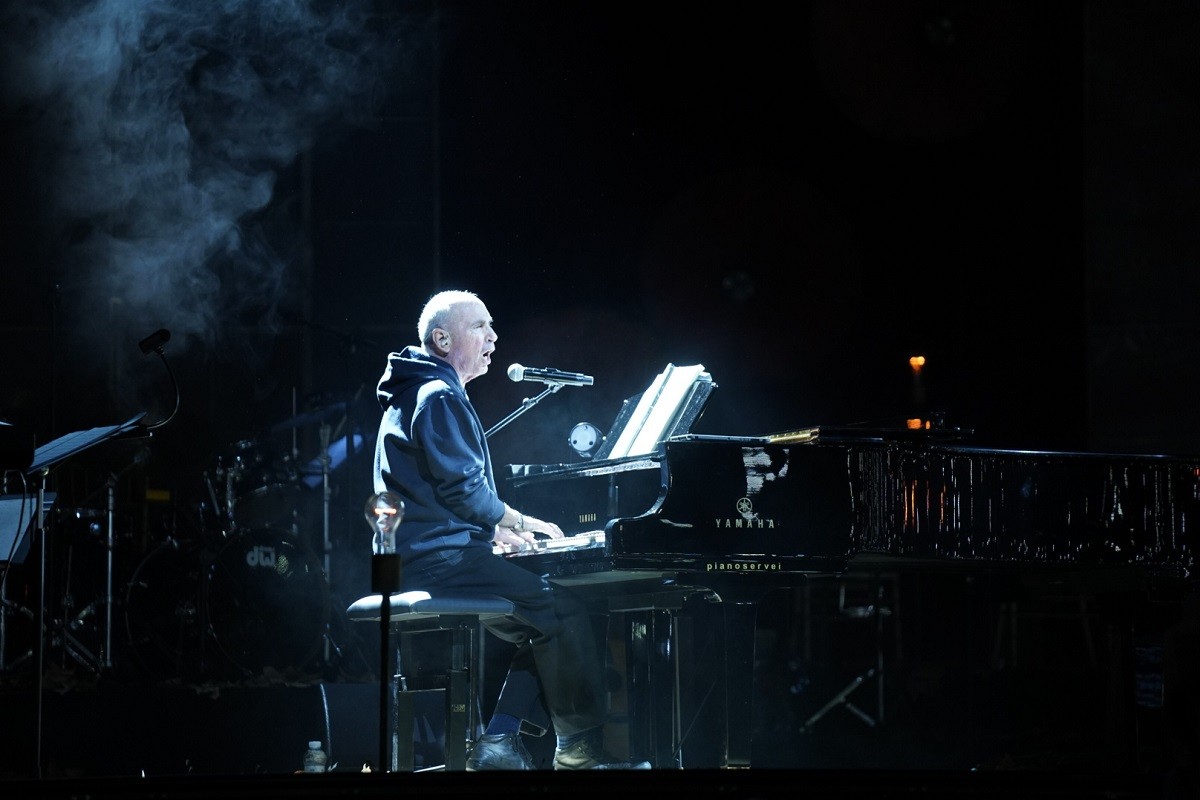 Lluís Llach, en el concert al Palau Sant Jordi