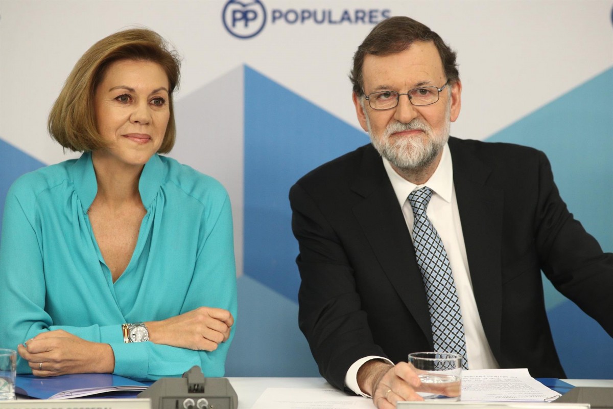 María Dolores de Cospedal i Mariano Rajoy, en una imatge d'arxiu.
