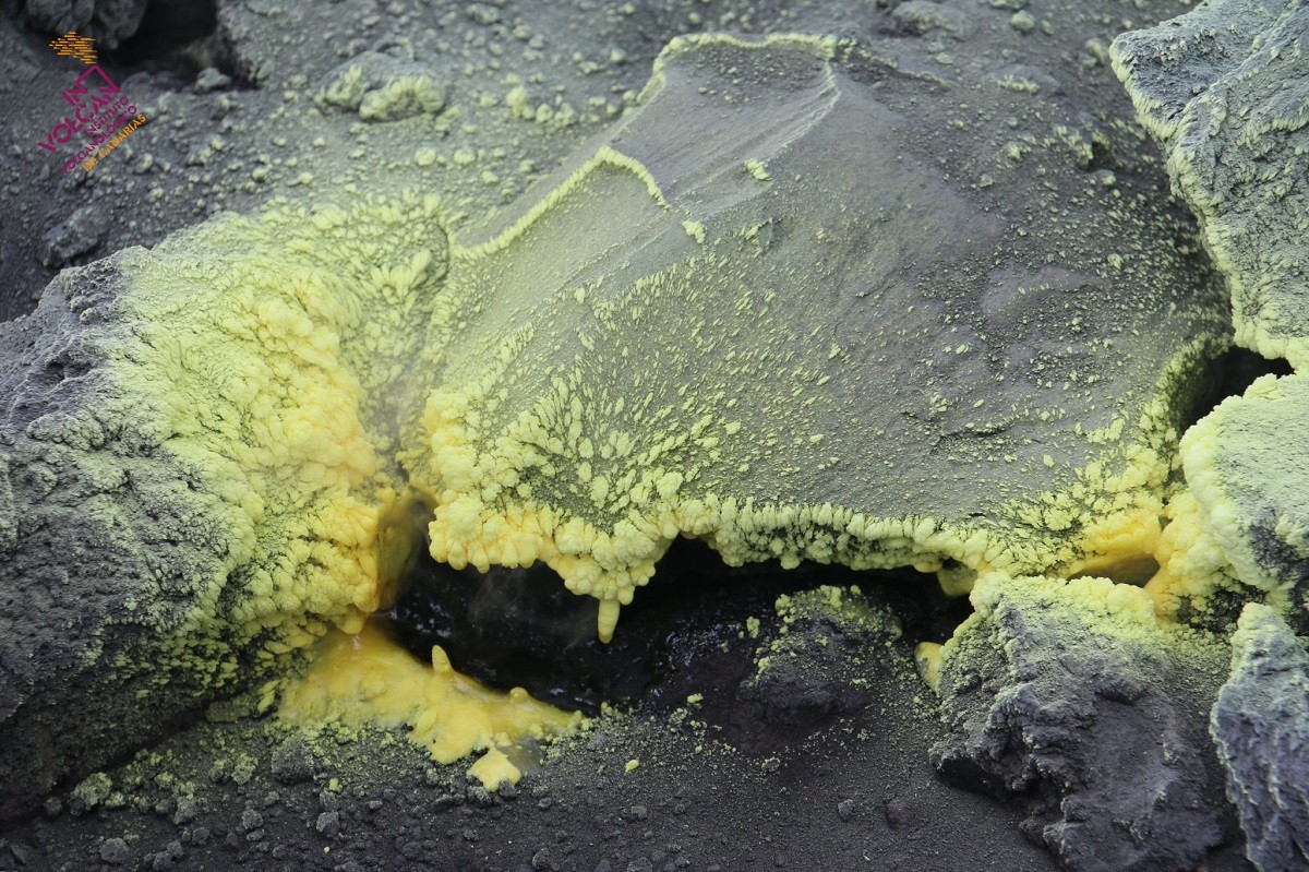 Un dels cràters del volcà de La Palma