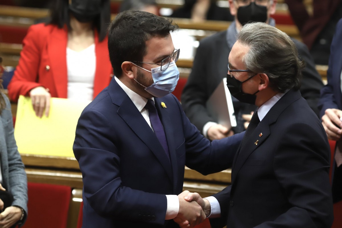 Pere Aragonès i Jaume Giró, al Parlament.