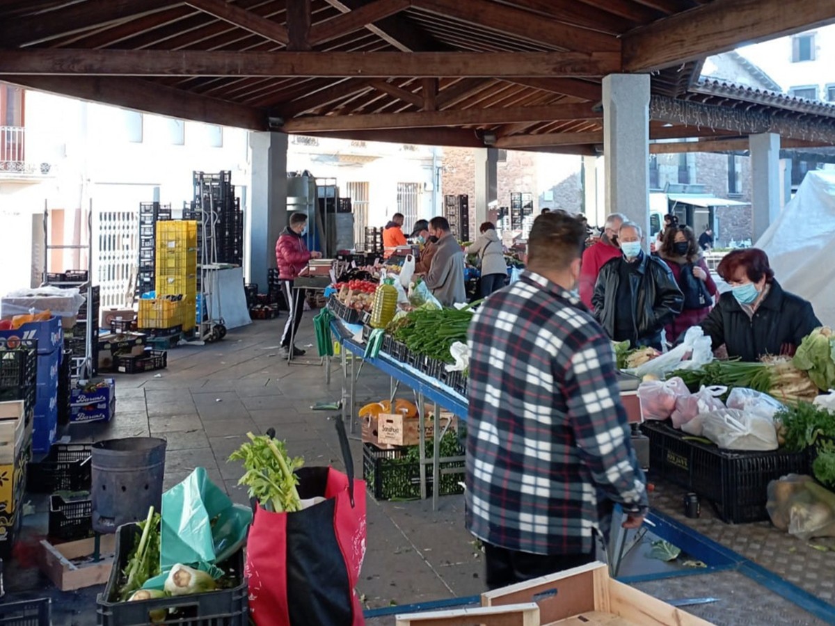 Nou emplaçament del mercat municipal dels diumenges de Sant Hilari Sacalm