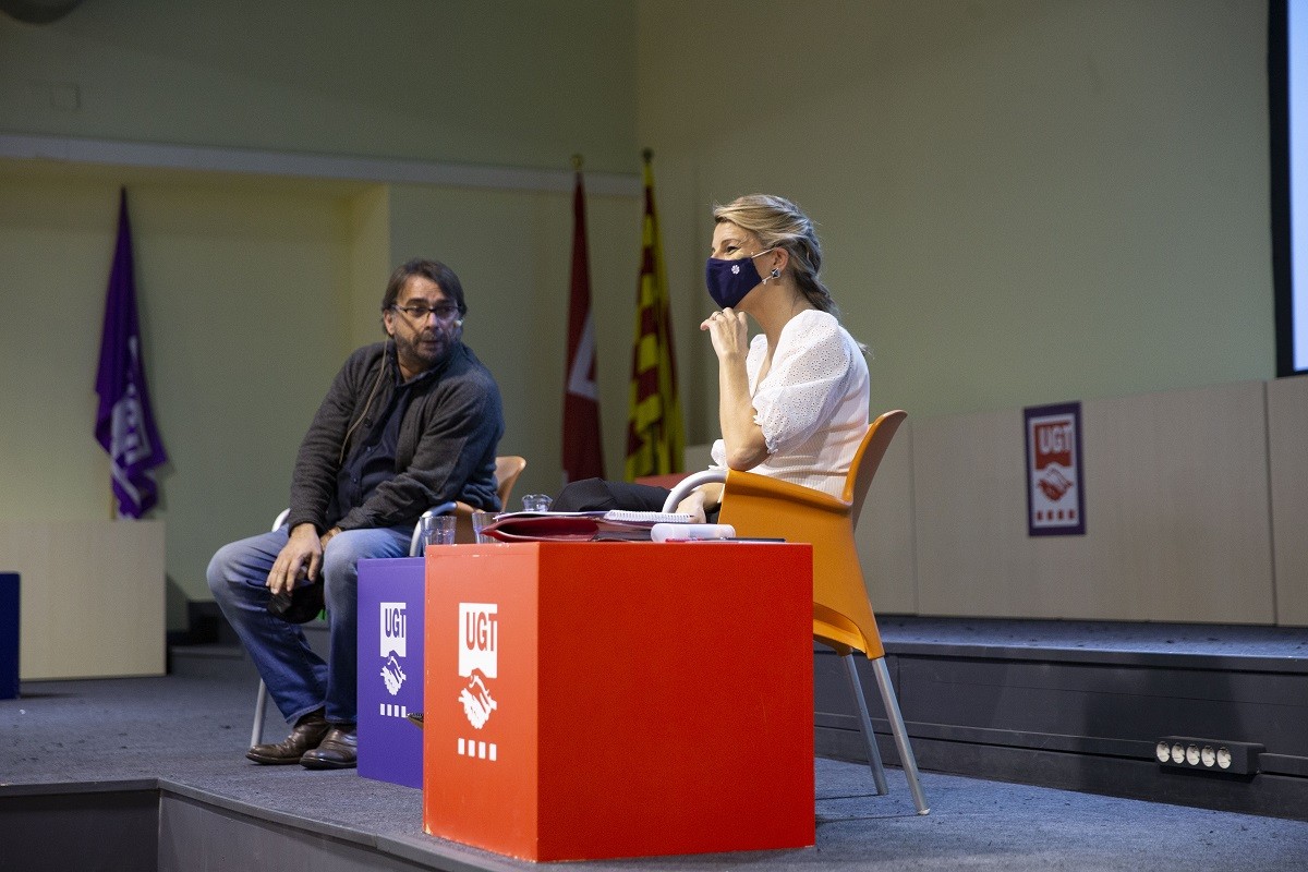 Yolanda Díaz, amb el líder d'UGT a Catalunya, Camil Ros, aquest dimecres
