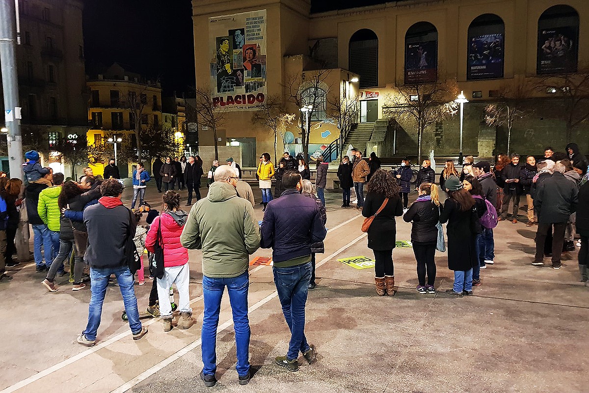 Concentració contra les mesures Covid a les escoles, a la plaça Sant Domènec