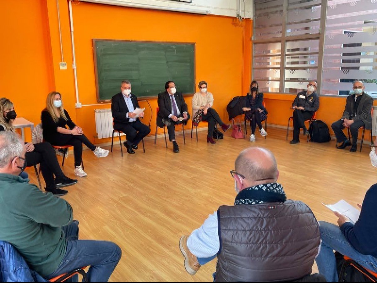 La trobada del conseller Joan Ignasi Elena amb els representants veïnals de Tarragona.