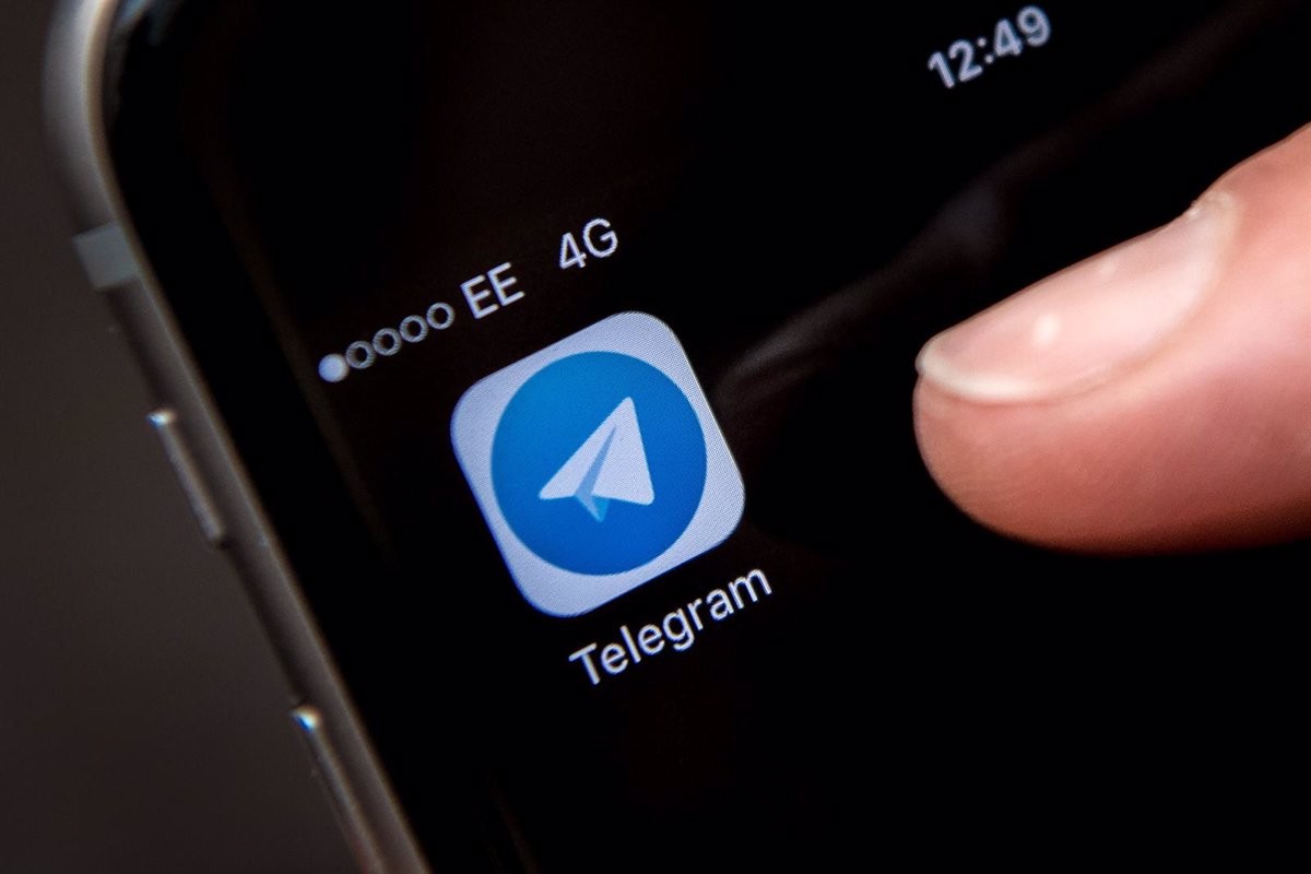 Per accedir al canal cal tenir descarregada l'aplicació de Telegram al telèfon