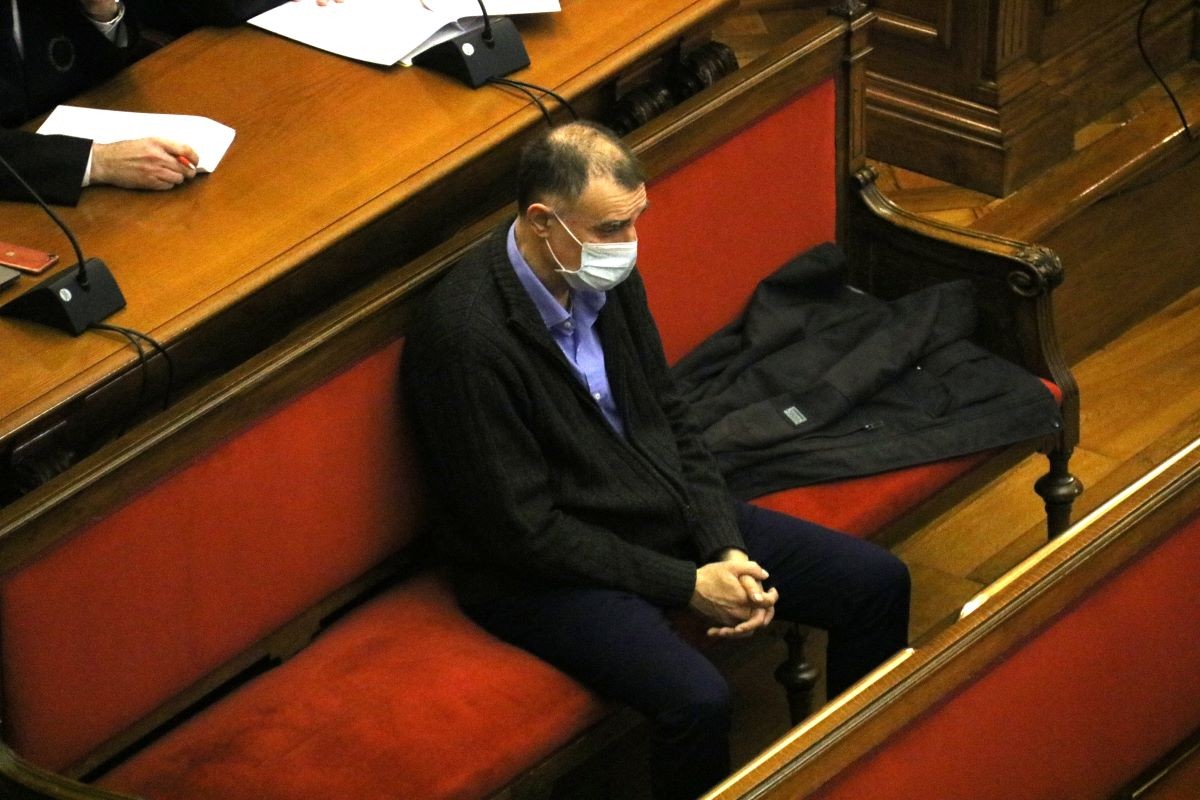 Jaume Badiella, assegut al banc dels acusats de l'Audiència de Barcelona. 