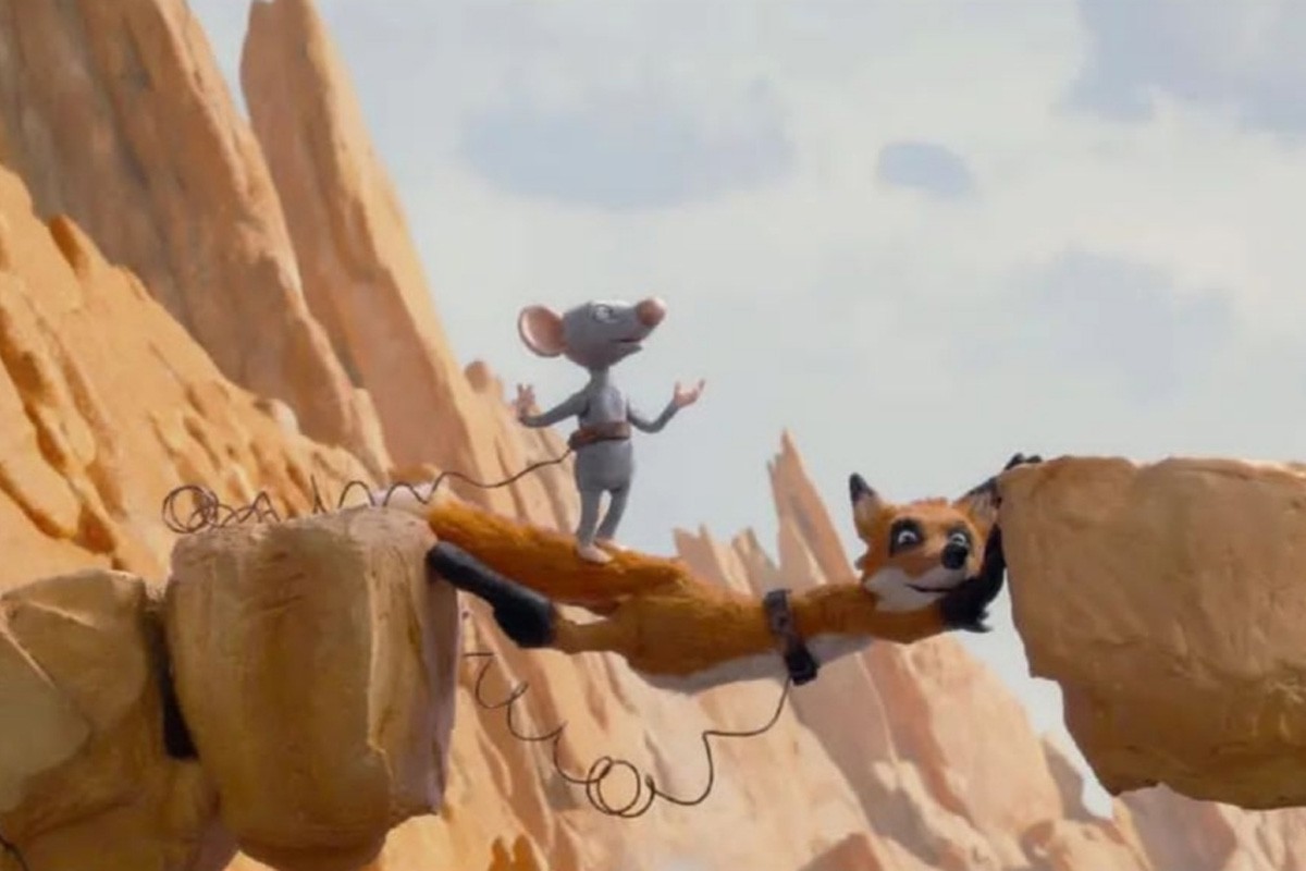 La pel·lícula retrata l'amistat entre un ratolí i una guineu