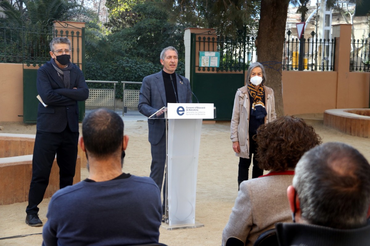 El conseller d'Educació, Josep Gonzàlez-Cambray, en roda de premsa