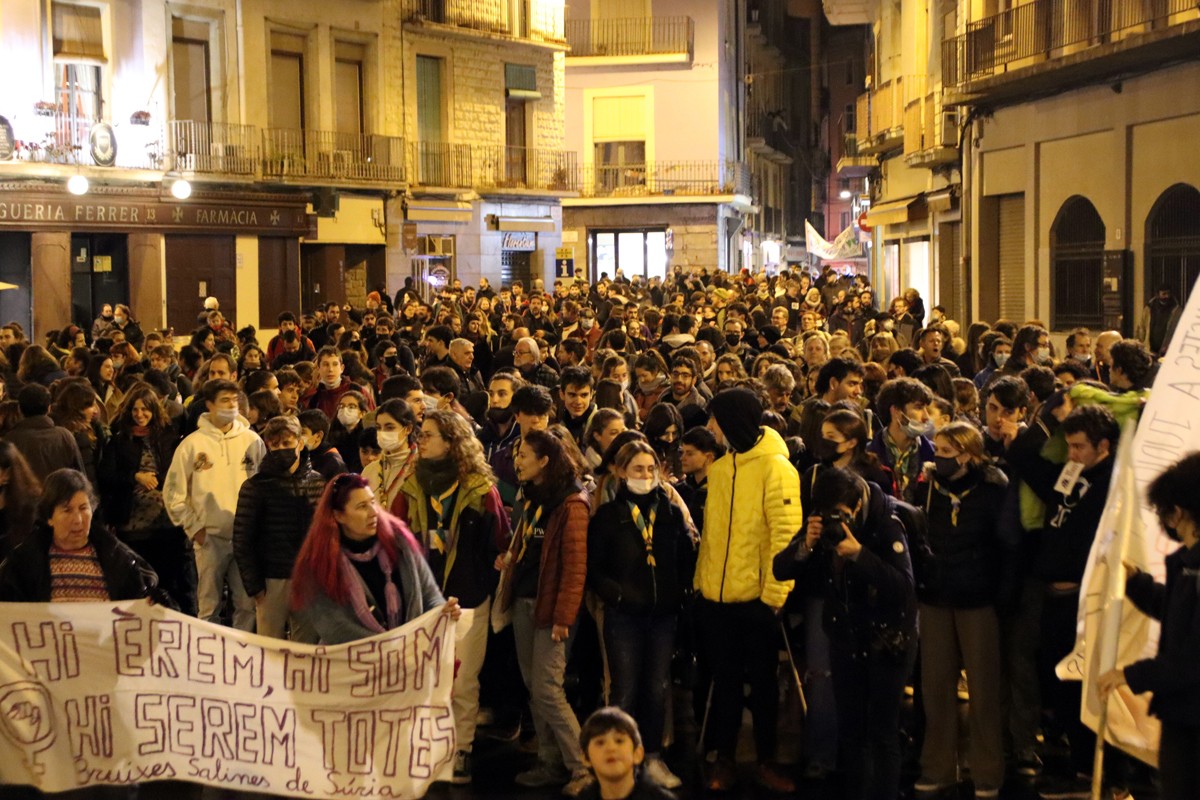 Arribada de la manifestació de dissabte passat a la plaça Major de Manresa