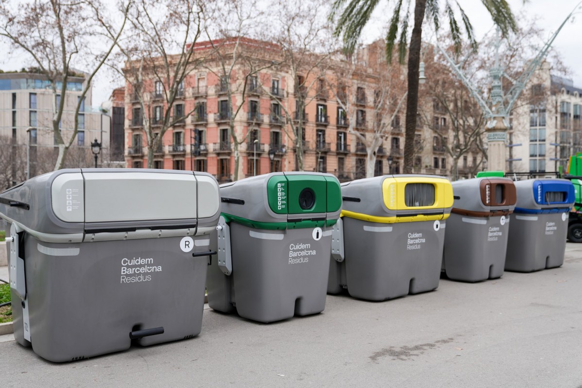 Els nous contenidors de recollida selectiva a Barcelona